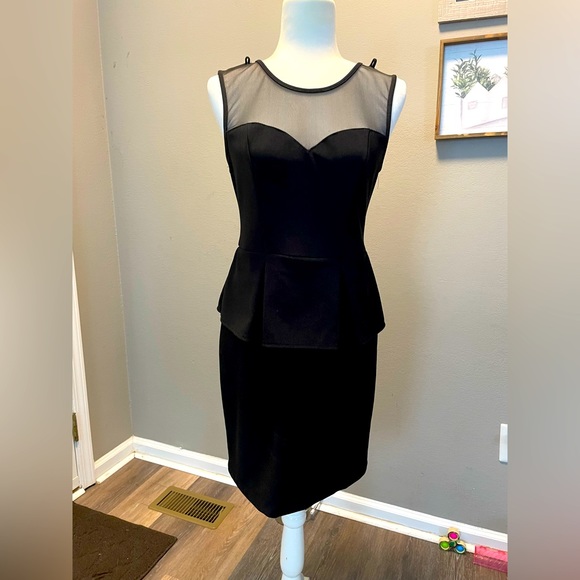 Black peplum dress - Picture 1 of 5